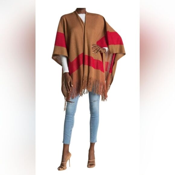 BCBGeneration One Size Poncho Camel - Picture 1 of 4